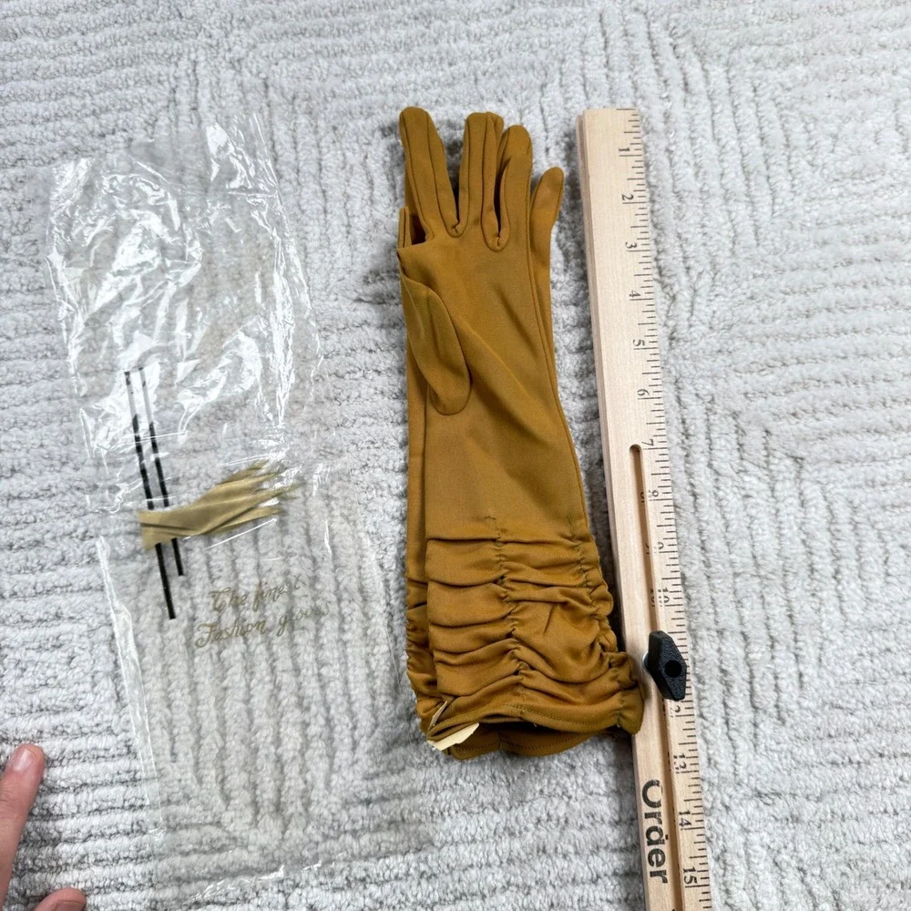 The Luxury Glove Vintage Nylon Dress Gloves Womens 6-7 Mustard Yellow Ruched 60s